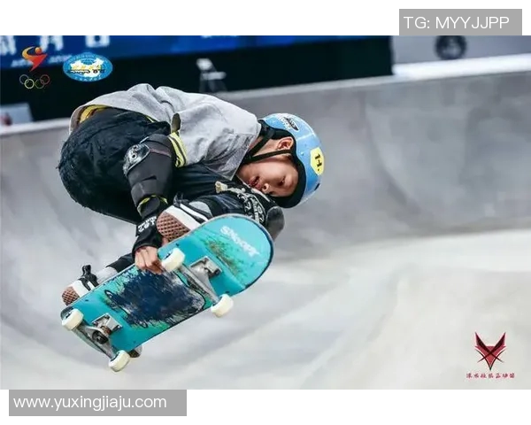 北京极限运动队在世界滑板锦标赛中以79分稳居积分榜首位